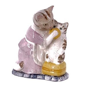 Beatrix Potter “Tabitha Twitchit and Miss Moppet”